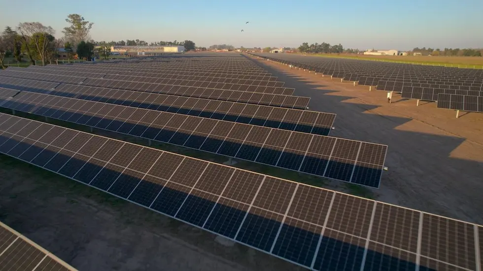 Cada vez se suman más proyectos de cooperativas eléctricas con parque de energía solar en Córdoba. (Imagen ilustrativa / Gentileza)